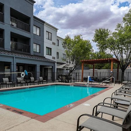 Courtyard El Paso Airport Hotel Ngoại thất bức ảnh