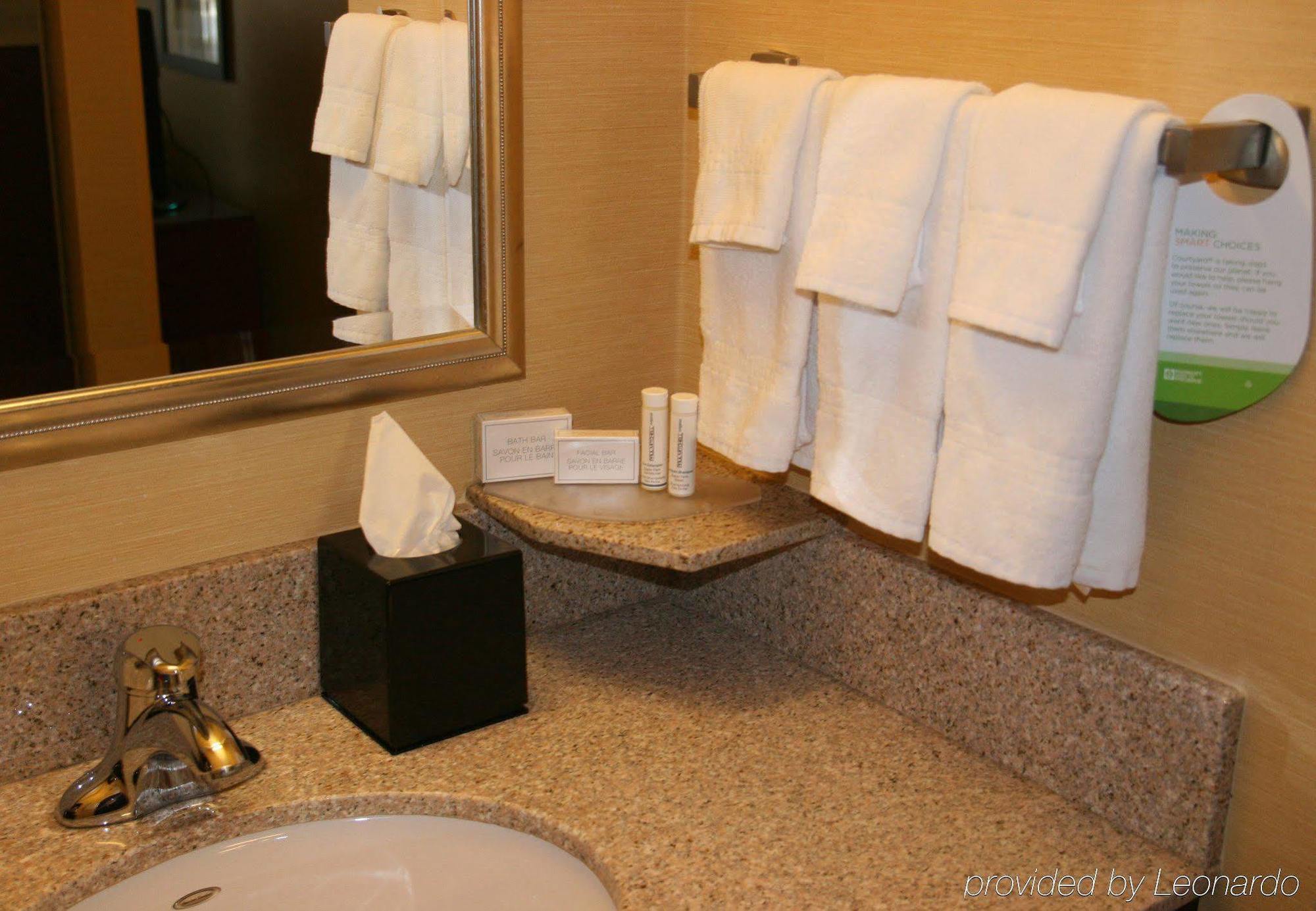 Courtyard El Paso Airport Hotel Ngoại thất bức ảnh