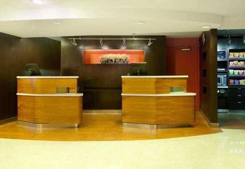 Courtyard El Paso Airport Hotel Ngoại thất bức ảnh